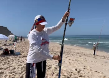 الداخلة تجمع العالم في بطولة الصيد بالقصبة