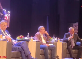 المعاريف تُحيي المسيرة الخضراء بندوة فكرية عن الدبلوماسية الموازية