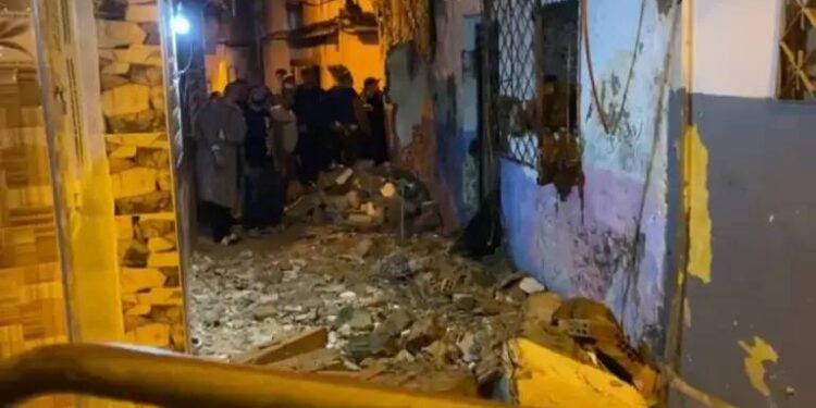 كارثة طنجة.. انهيار منزل مهجور يهزّ كورزيانة ويصيب شخصاً بجروح خطيرة