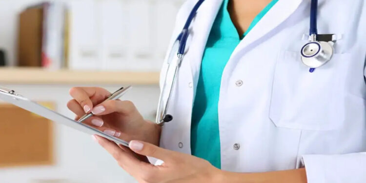 أزمة أطباء بالمغرب.. 88 ألف منصب مفقود تهدد أمن الصحة الوطنية!