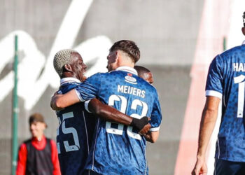 الوداد يعانق الصدارة بفوز مثير على حسنية أكادير