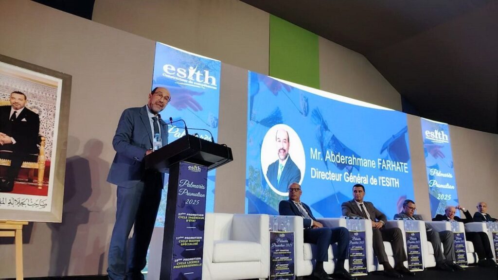 ESITH تحتفل بتخريج 444 مهندساً وخبيراً وتكشف نسبة إدماج مهني قياسية بالمغرب