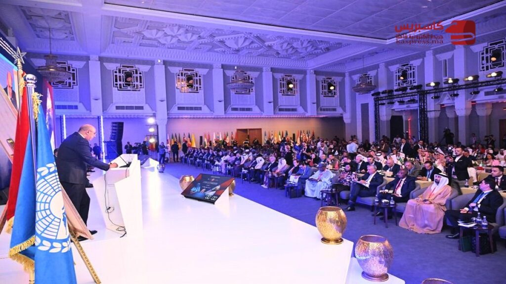 المبادلات التجارية المغربية الإفريقية تقفز إلى 56 مليار درهم.. و450 مليار دولار تنتظر القارة المبادلات التجارية المغربية الإفريقية تتجاوز 56 مليار درهم خلال منتدى مراكش البرلماني الاقتصادي