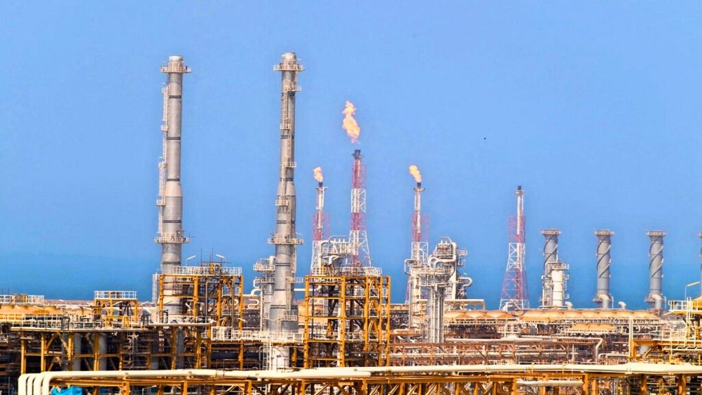 شركة سامير بالمحمدية تعود إلى الواجهة بعد قرار قضائي جديد وسط مطالب بإعادة تشغيل المصفاة وتعزيز الأمن الطاقي بالمغرب