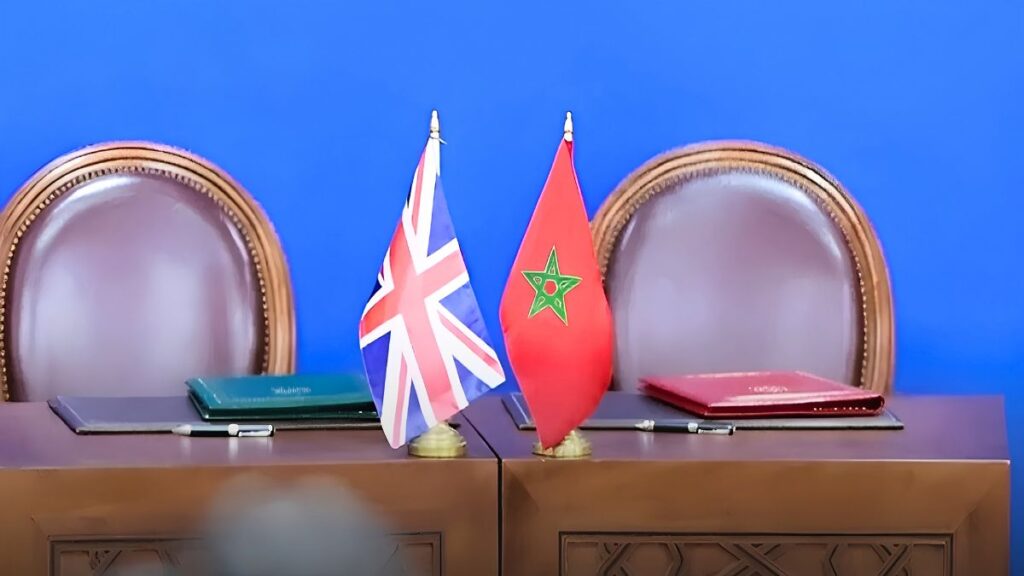 العلاقات المغربية البريطانية.. 5 مكاسب استراتيجية تعزز مكانة المغرب دولياً العلاقات المغربية البريطانية تشهد نمواً متسارعاً بفضل الاستثمارات والتعاون الاقتصادي والدعم البريطاني لمغربية الصحراء